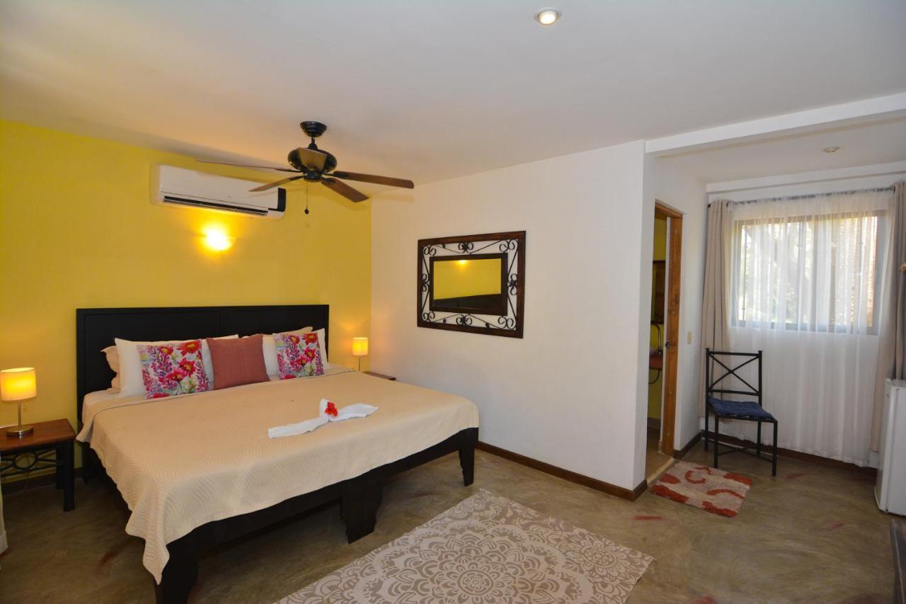Conchal Hotel Брасилито Екстериор снимка