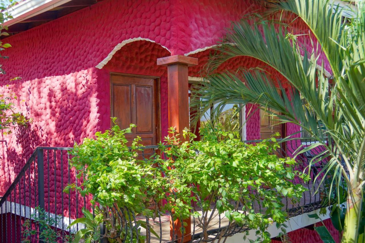 Conchal Hotel Брасилито Екстериор снимка