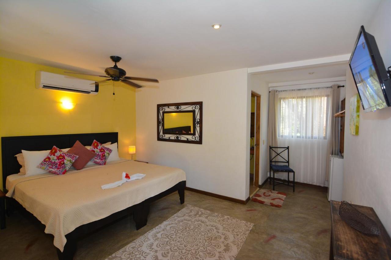Conchal Hotel Брасилито Екстериор снимка